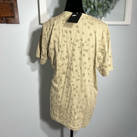 Nike Men’s Small Safari AOP Casual T-Shirt Tan/Brown Regular Fit 100% Cotton NWT - Picture 7 of 7
